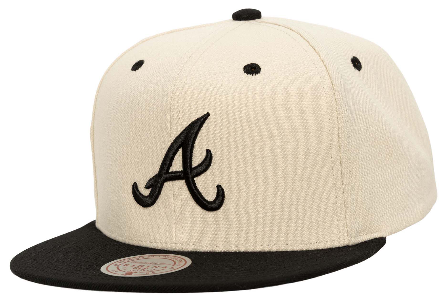 Mitchell & Ness Adult Atlanta Braves Cream 2Tone Evergreen Adjustable Snapback Hat product image