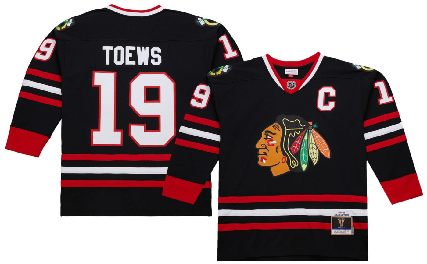 Blackhawk’s jersey women size Large Toews offers