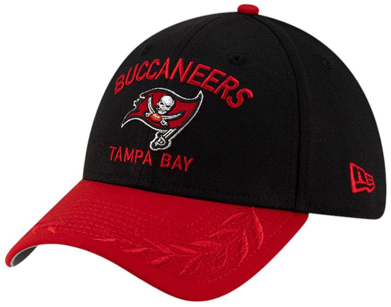 New Era Adult Tampa Bay Buccaneers 2025 NFL Draft Red 39Thirty Stretch Fit Hat product image