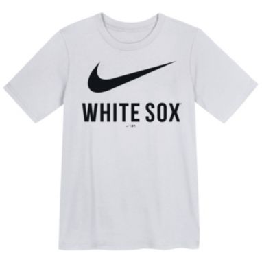 sorry, Nike Little Kids' Chicago White Sox White Swish Cotton T-Shirt is currently out of stock