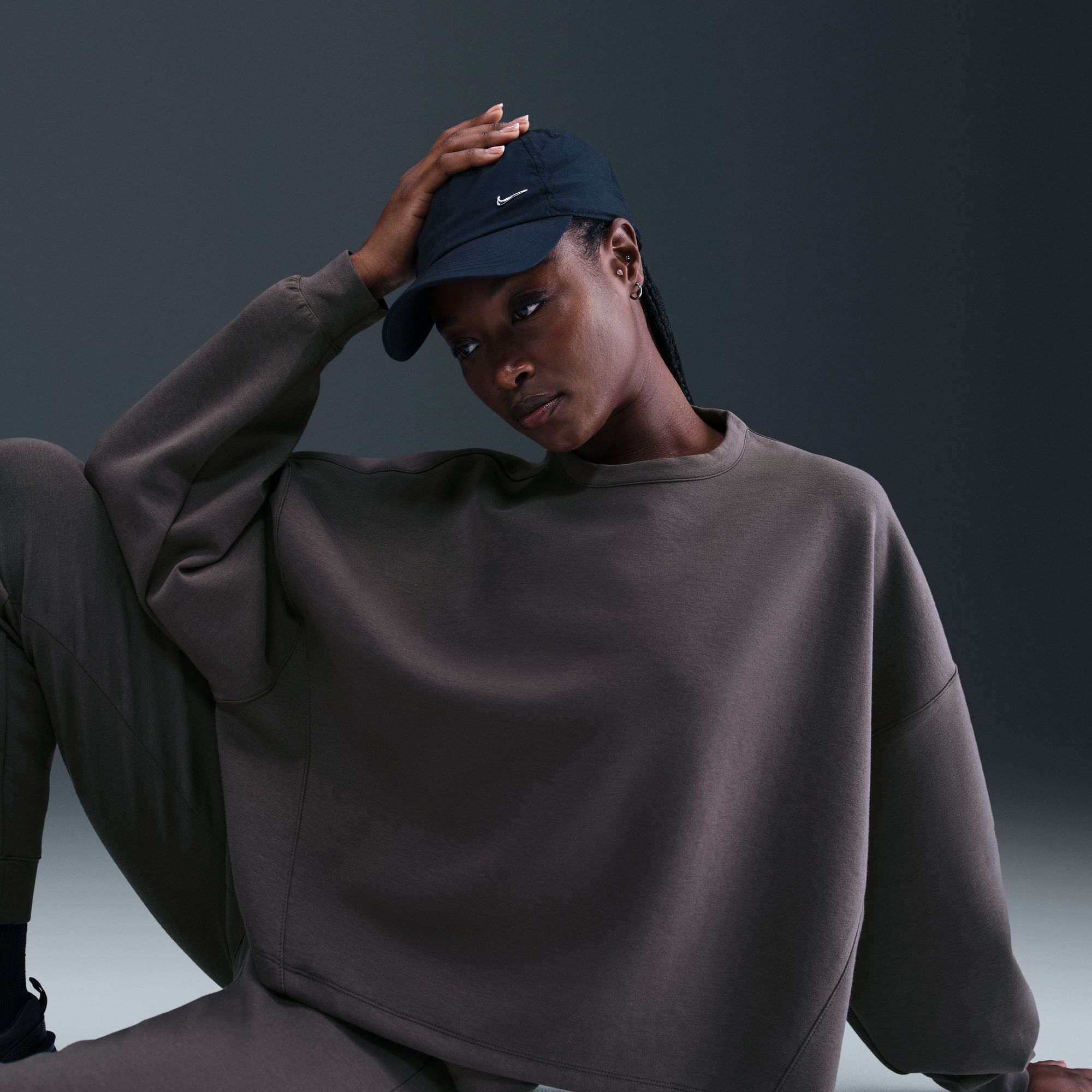 Nike Women's 24.7 ImpossiblySoft Oversized Crewneck Sweatshirt product image