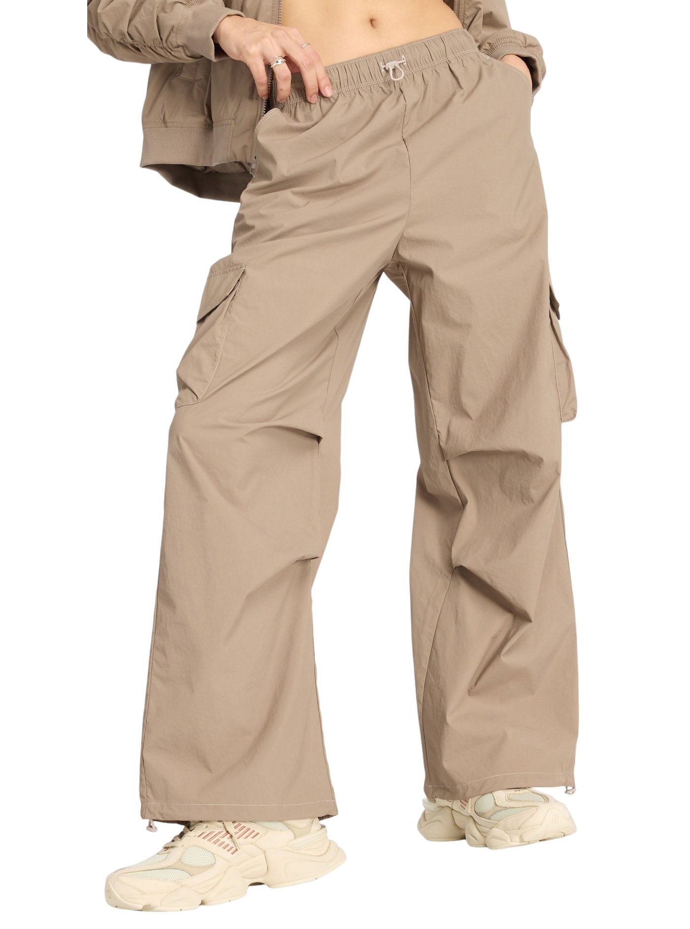 New balance nylon pants 2025