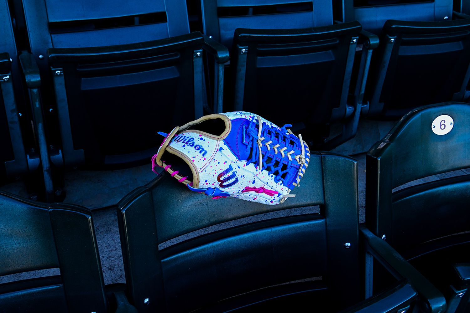 Wilson 12.5" T125SS A2000 "Love the Moment" Series Fastpitch Glove product image