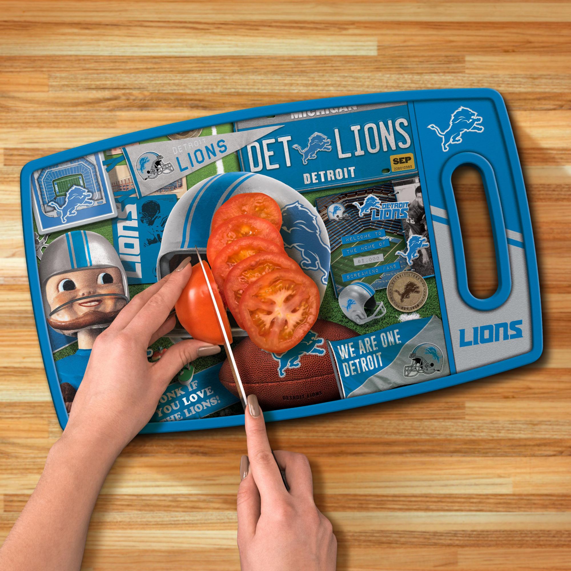 YouTheFan Detroit Lions Retro Cutting Board product image