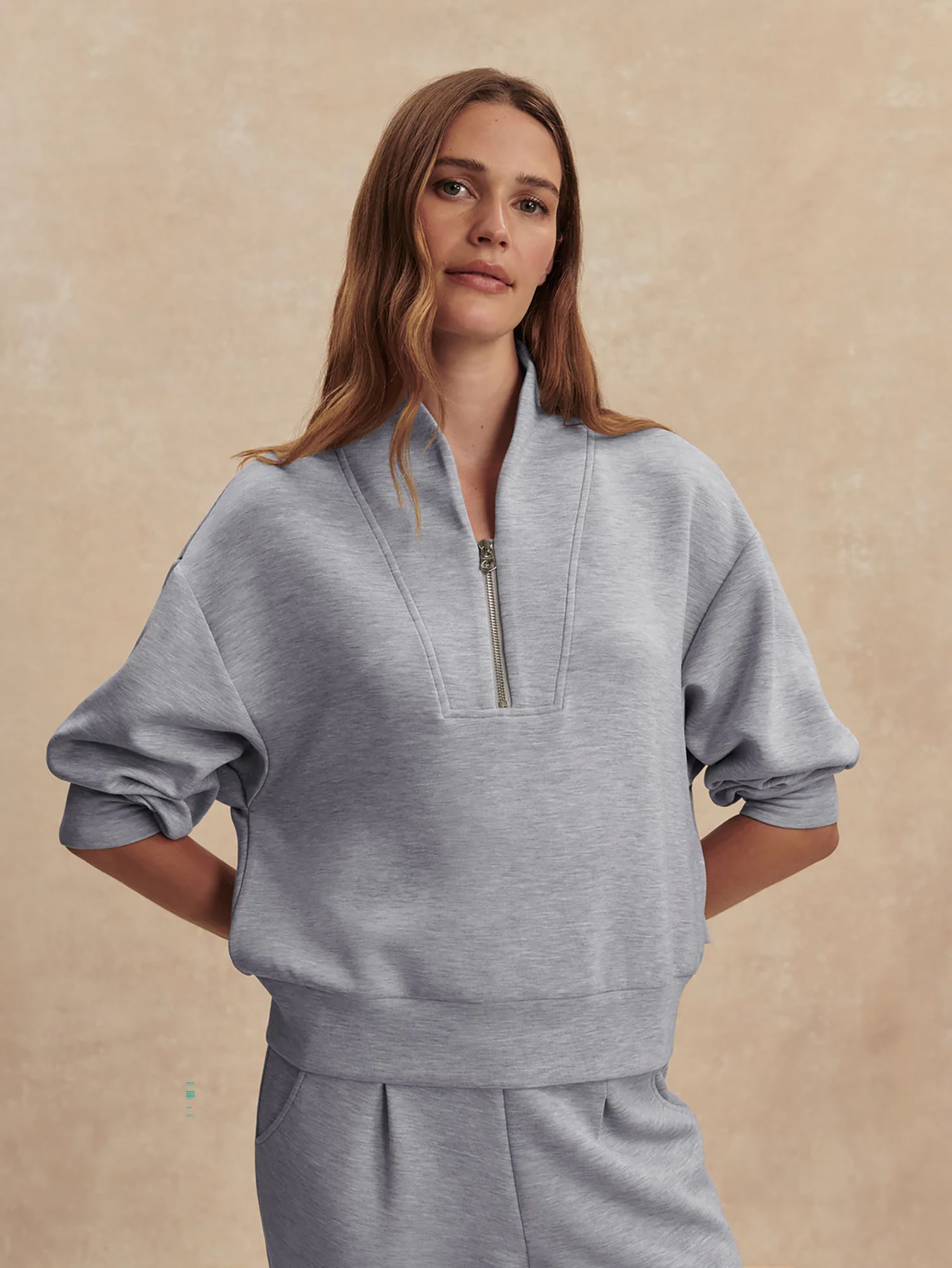 Varley Women's Davidson Sweatshirt product image