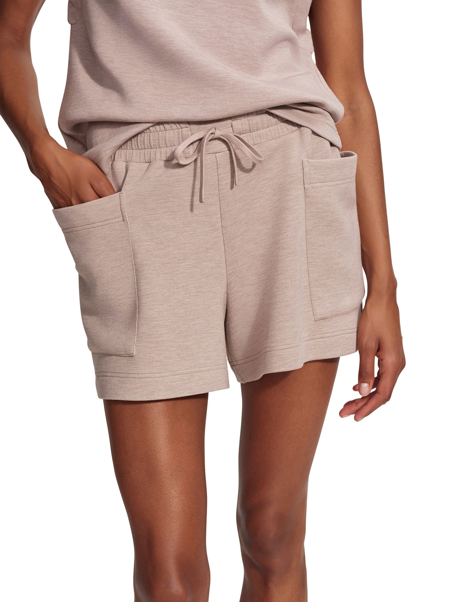 Varley Women's Isabella Mid-Rise 4" Short product image