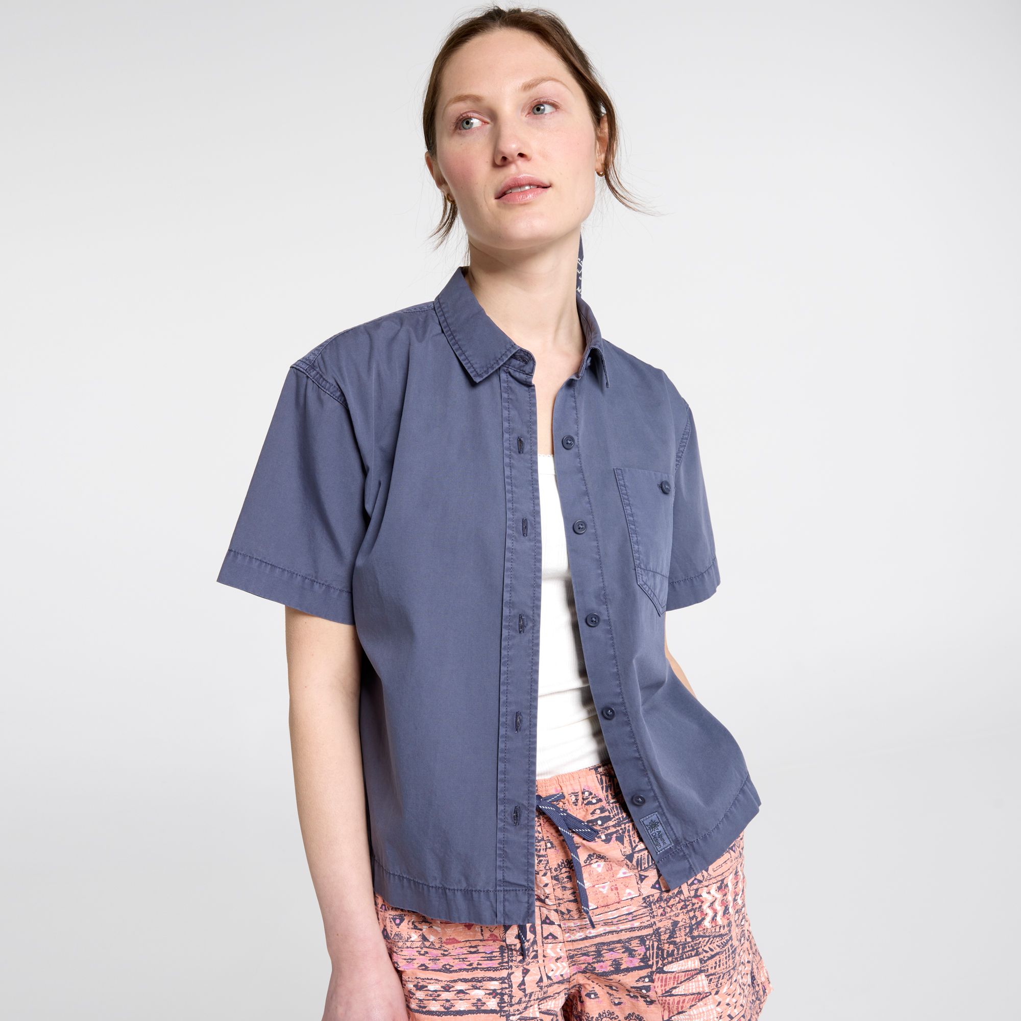 Alpine Design Women's Woven Short Sleeve Button Down product image