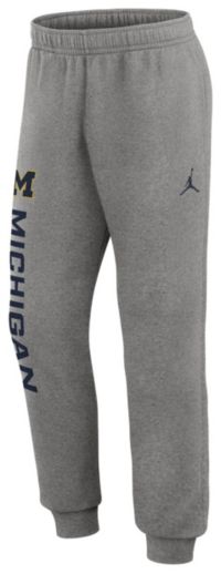 Jordan Men's Michigan Wolverines Club Fleece Joggers | Dick's