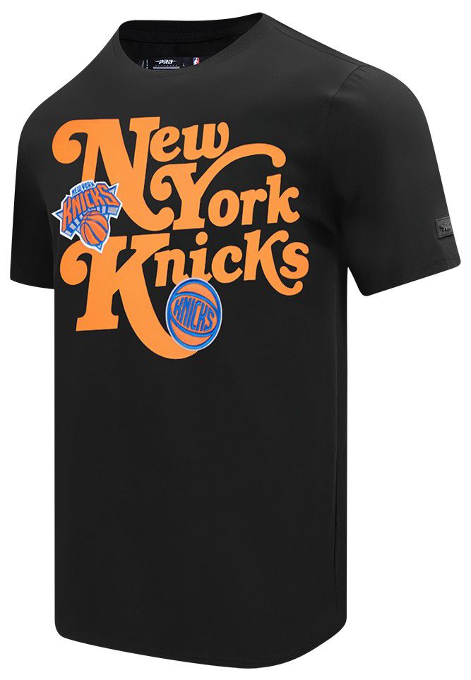 Pro Standard Men's New York Knicks Black Souvenir Short Sleeve T-Shirt product image