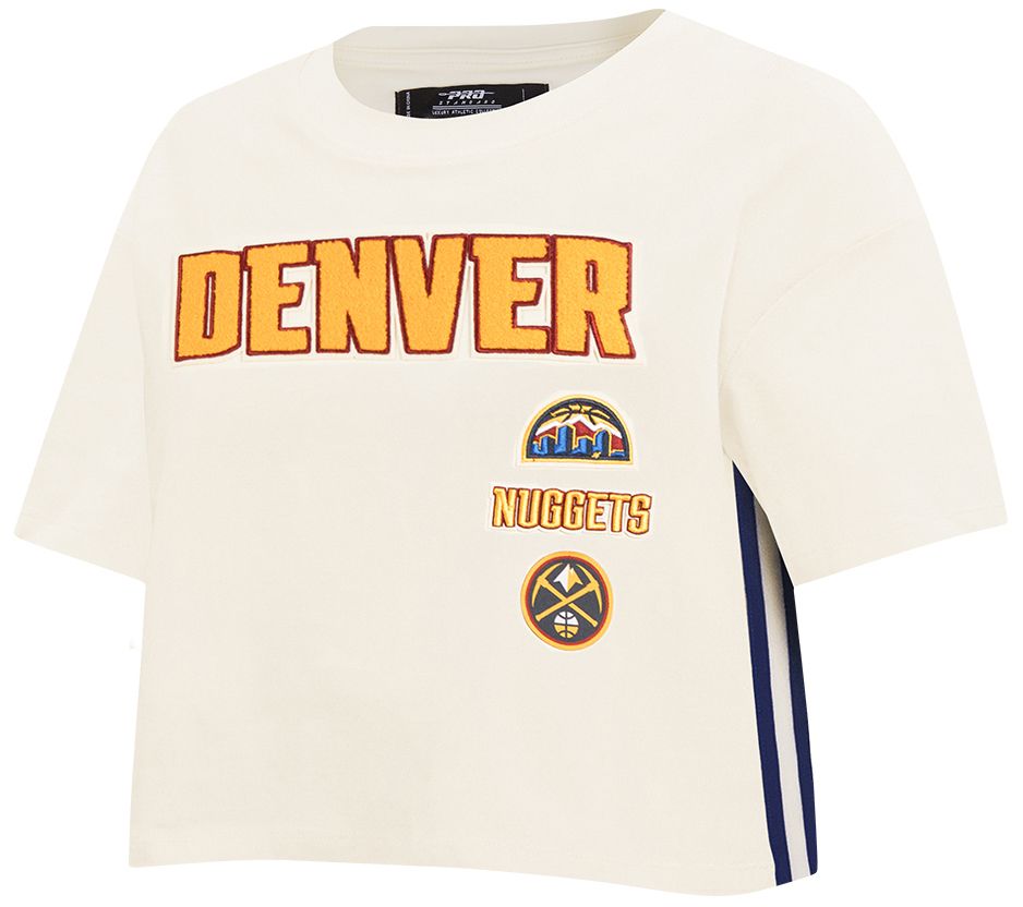 Pro Standard Women's Denver Nuggets Off-White Classic Boxy Cropped T-Shirt product image