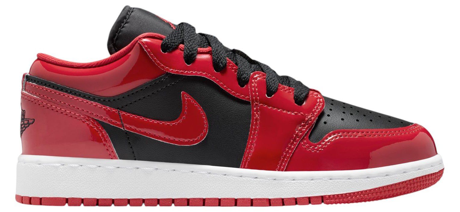 Jordan Kids' Grade School Air Jordan 1 Low SE Basketball Shoes product image