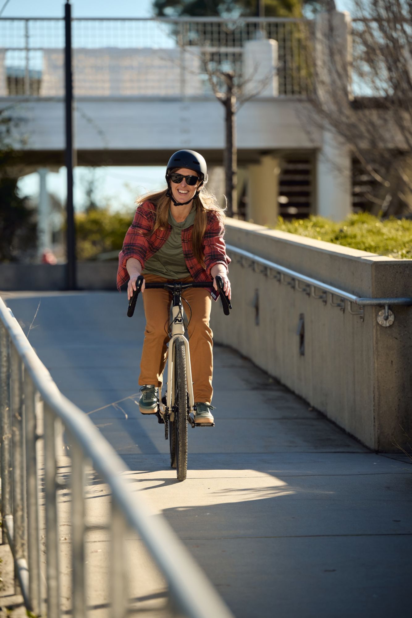 Nishiki Adult 700c Alamosa Sport Gravel Bike product image