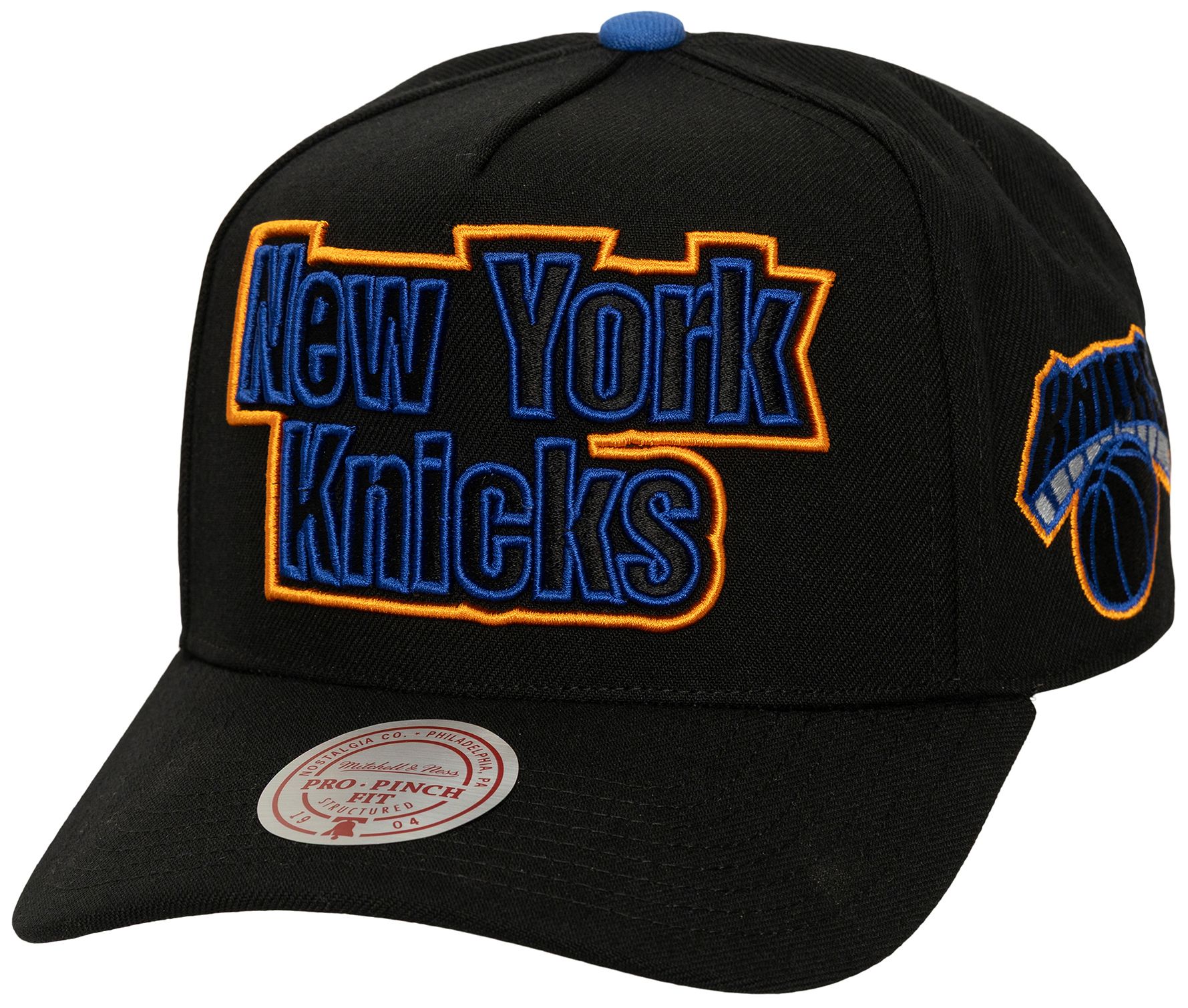 Mitchell & Ness Adult New York Knicks Black Retro Class Act ProPinch Snapback Hat product image