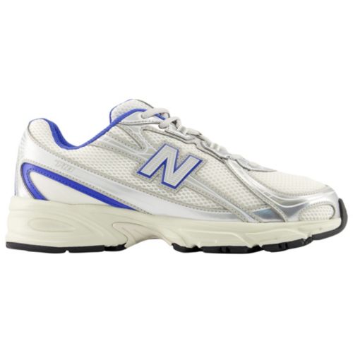 New Balance 740 Shoes
