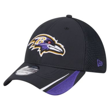 sorry, New Era Adult Baltimore Ravens Black Linear 39Thirty Adjustable Hat is currently out of stock