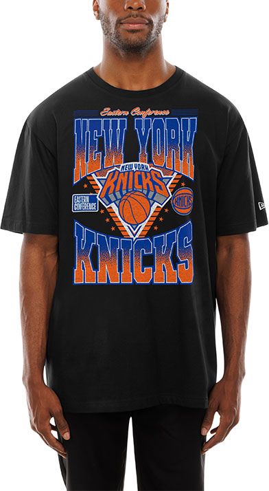 New Era Men's New York Knicks Black Logo T-Shirt product image