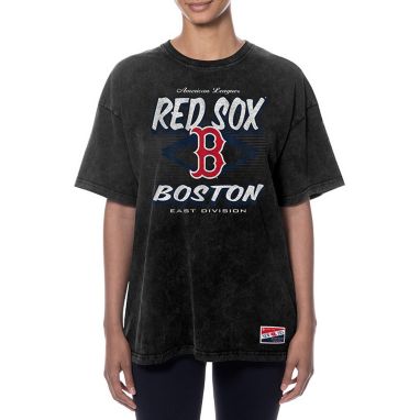 sorry, New Era Women's Boston Red Sox Black Throwback T-Shirt is currently out of stock