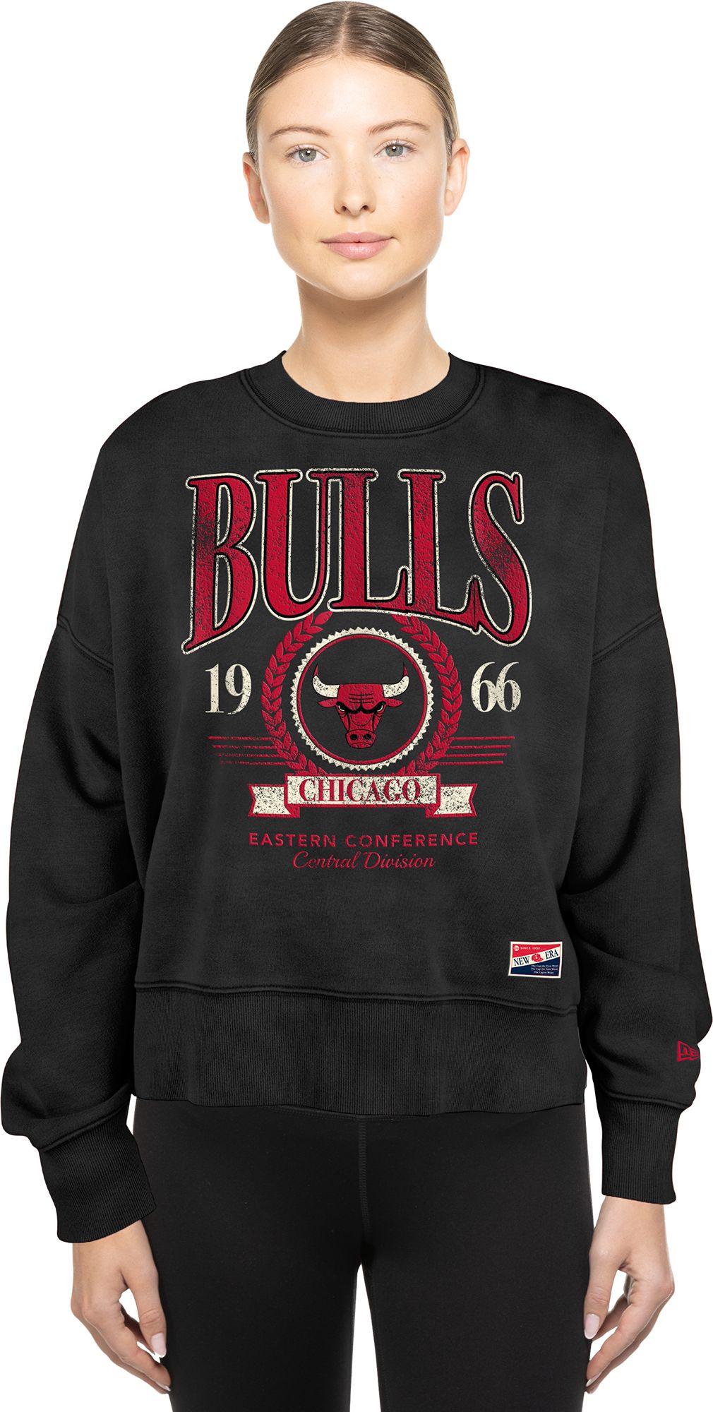 New Era Women's Chicago Bulls Red Washed 1933 Crewneck Sweatshirt product image