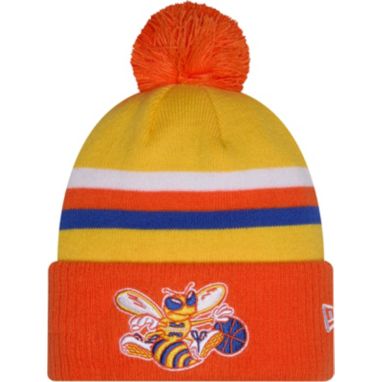 sorry, New Era Youth 2025-26 City Edition Charlotte Hornets Logo Pom Knit Beanie is currently out of stock