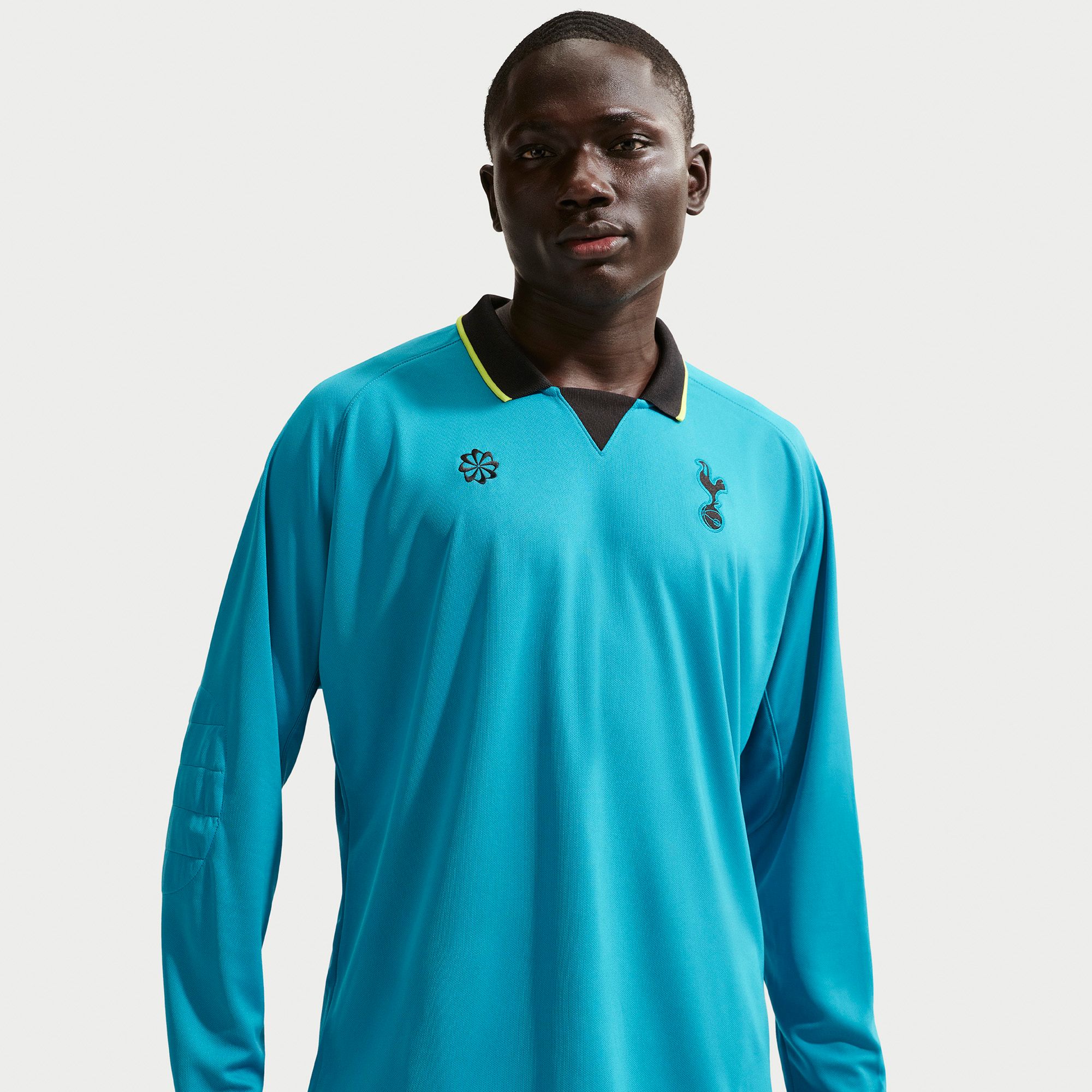 Nike Adult Tottenham Hotspur Teal 2025 Air Long Sleeve Jersey product image