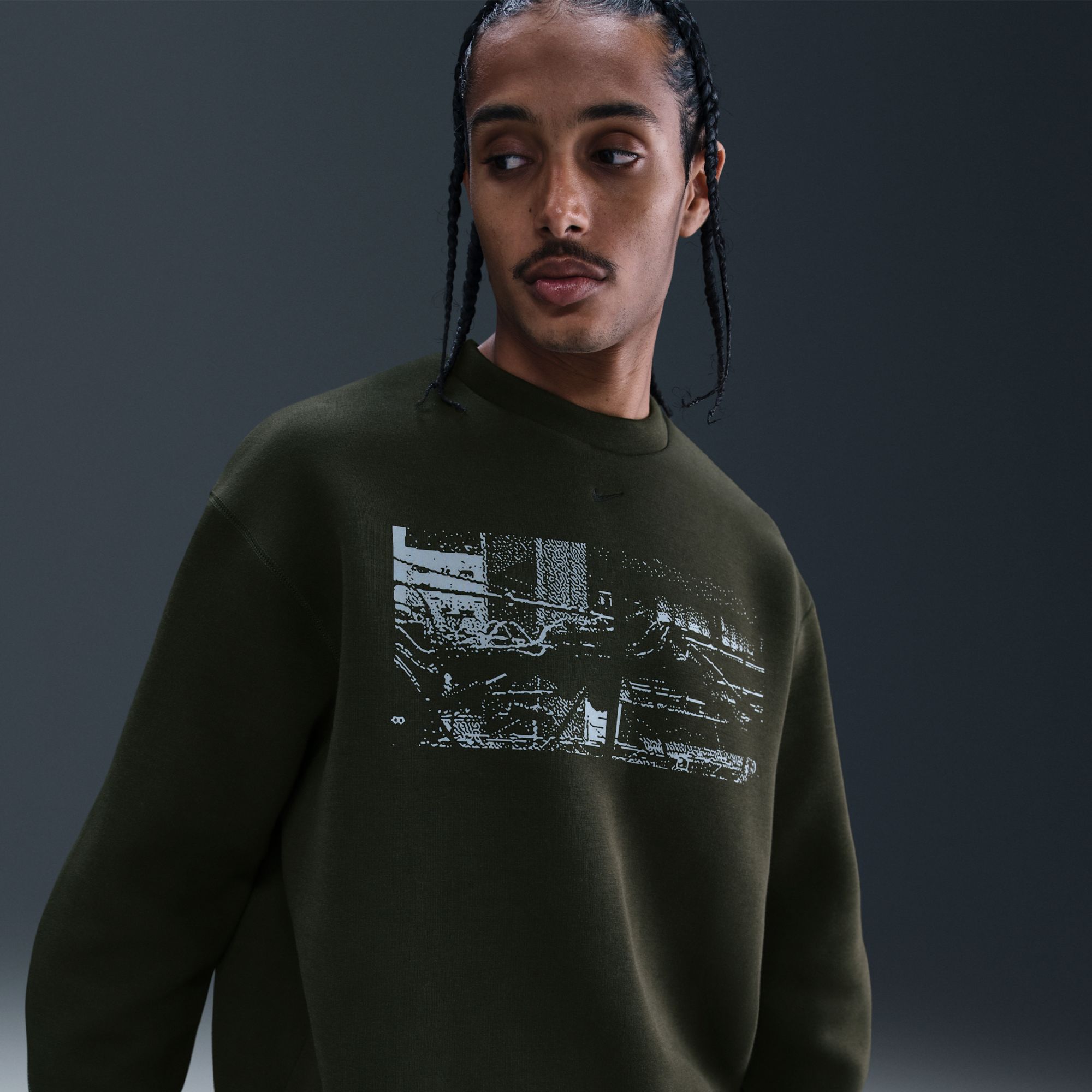 Nike Men's Tech Fleece Oversized Graphic Crewneck Sweatshirt product image