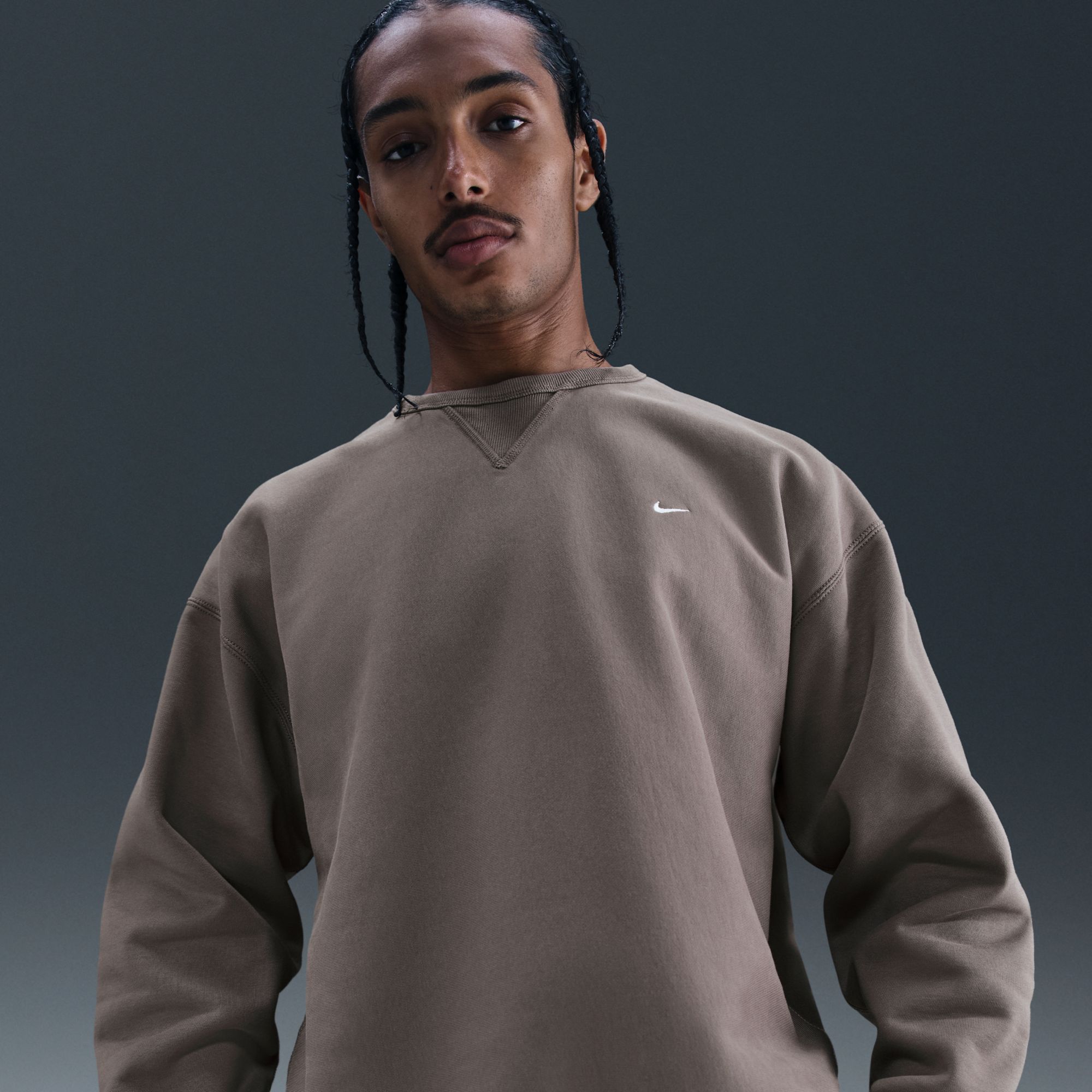 Nike Men's Solo Swoosh Crewneck Sweatshirt product image
