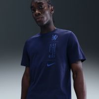 新品 ブリストル Nike コラボレーションTシャツ ブラック サイズXL Nike Men's 2025 Chelsea Obsidian Alternate Multi Graphic T-Shirt
