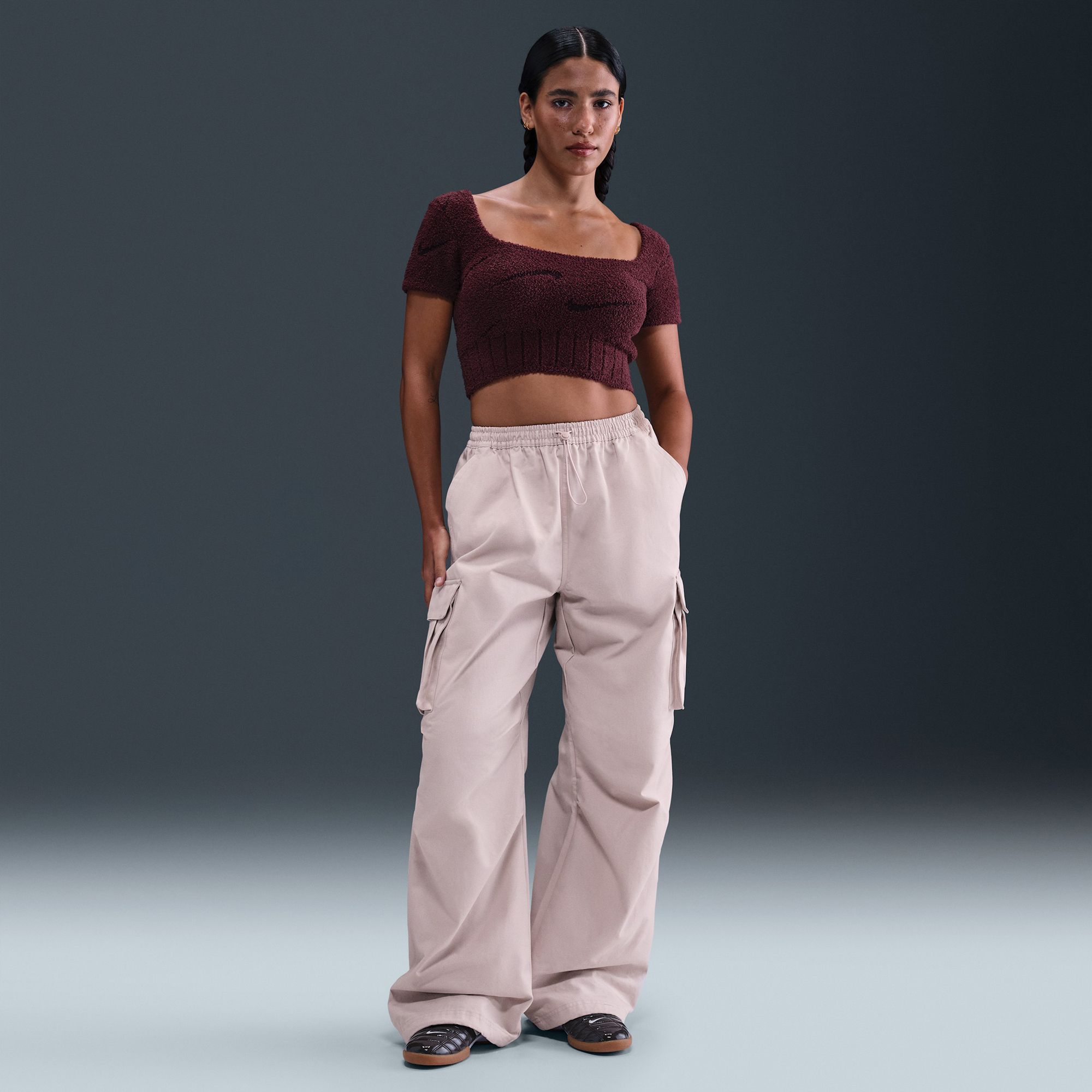 Nike Women's Sportswear Mid-Rise Oversized Woven Cargo Pants product image