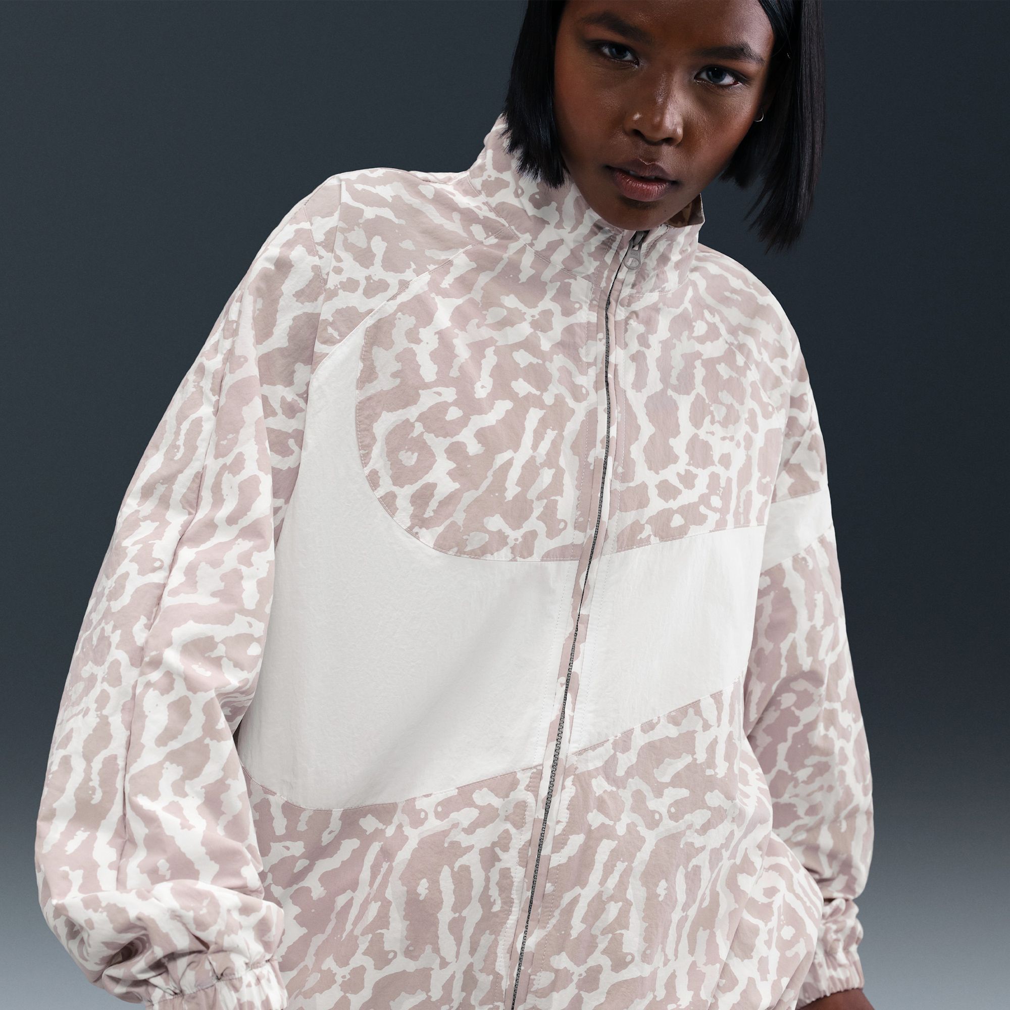 Nike Women's Sportswear Woven Printed Jacket product image