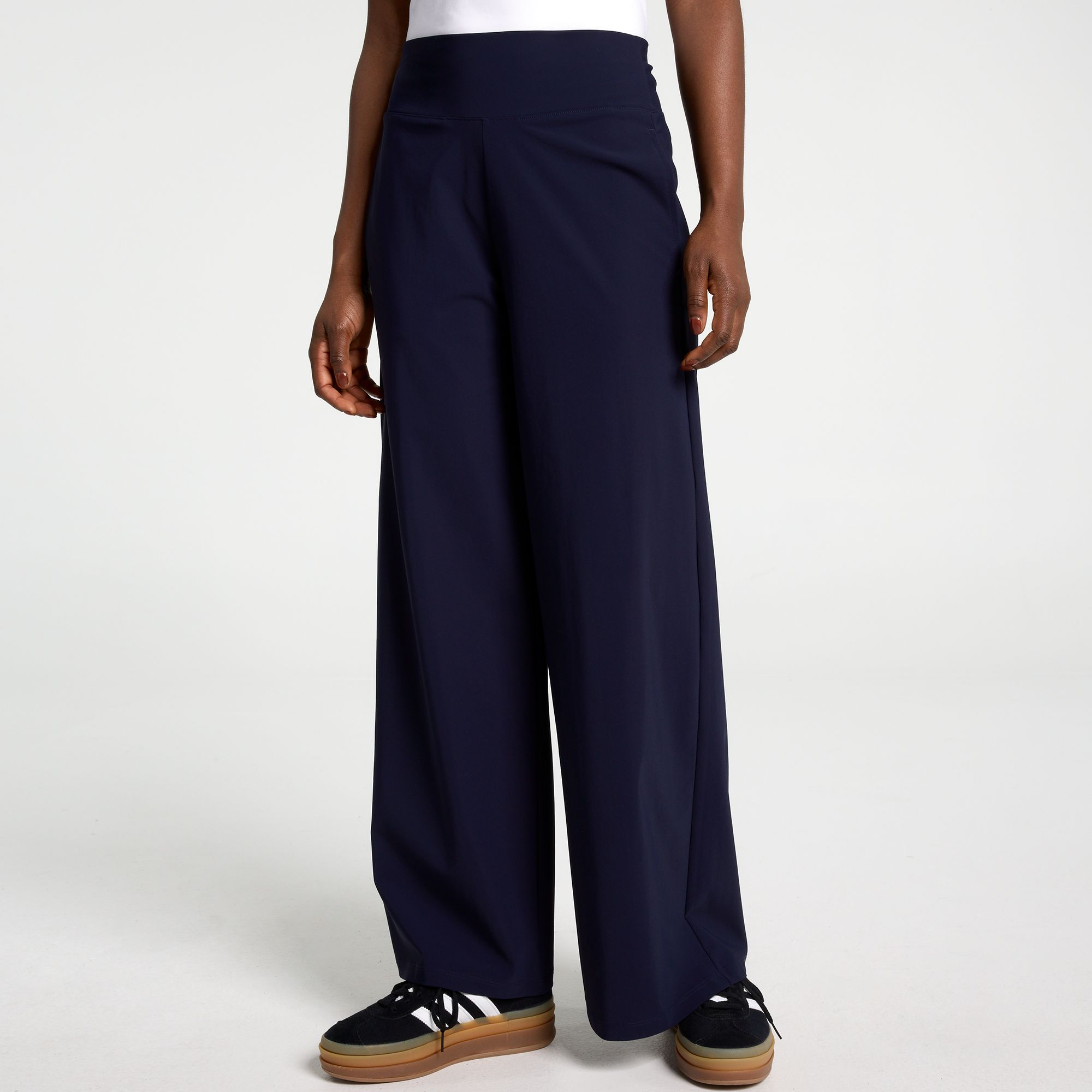 DSG Women's High-Rise Ease Wide Leg Pant product image