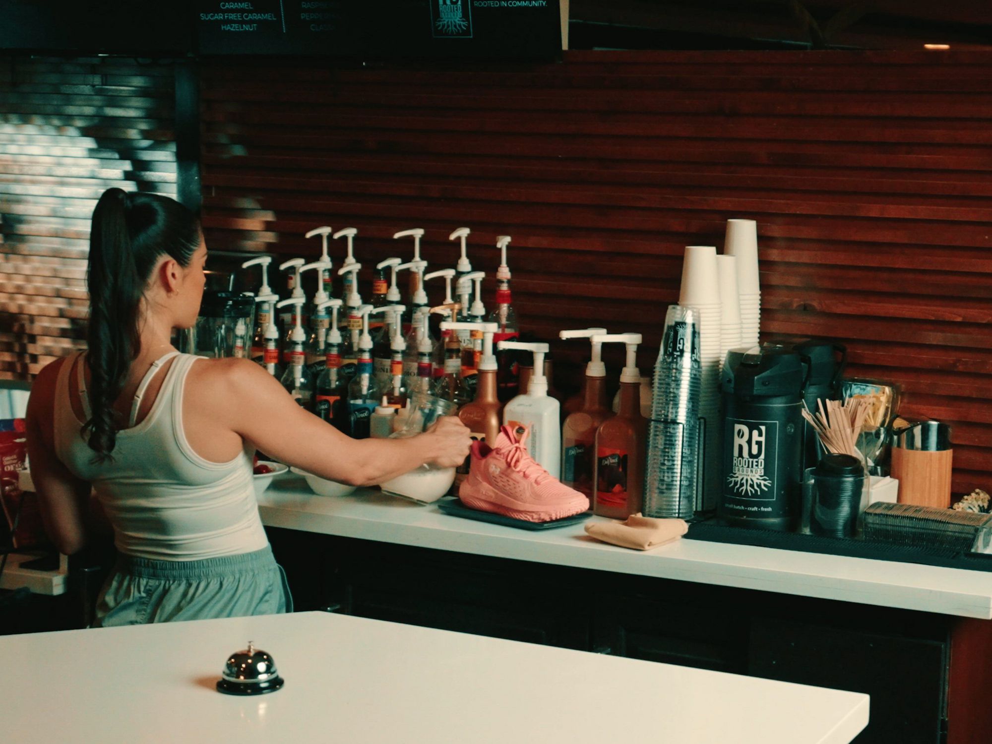 Under Armour Women's Breakthru 5 Basketball Shoes product