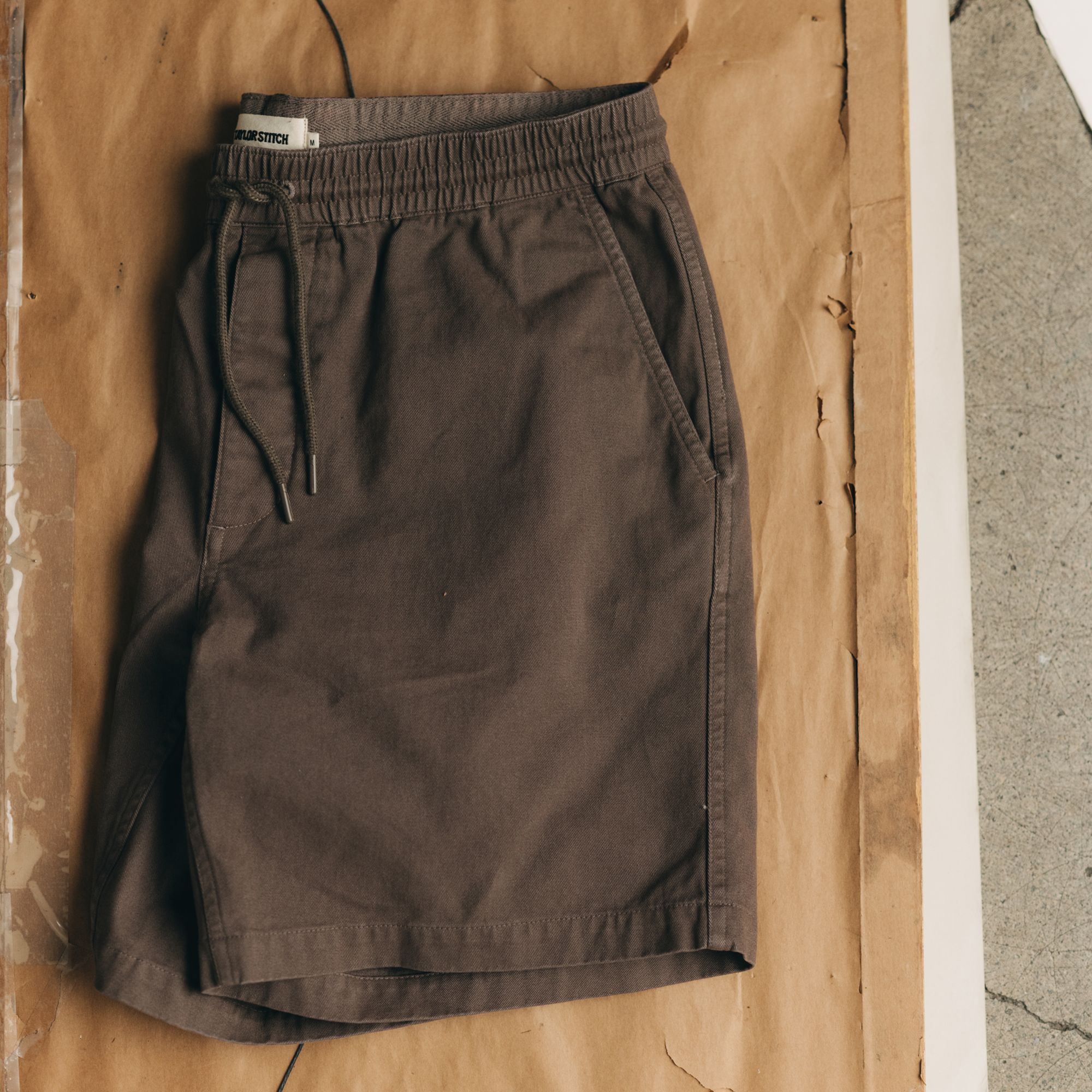 Taylor Stitch Men's Apres 7" Shorts product image