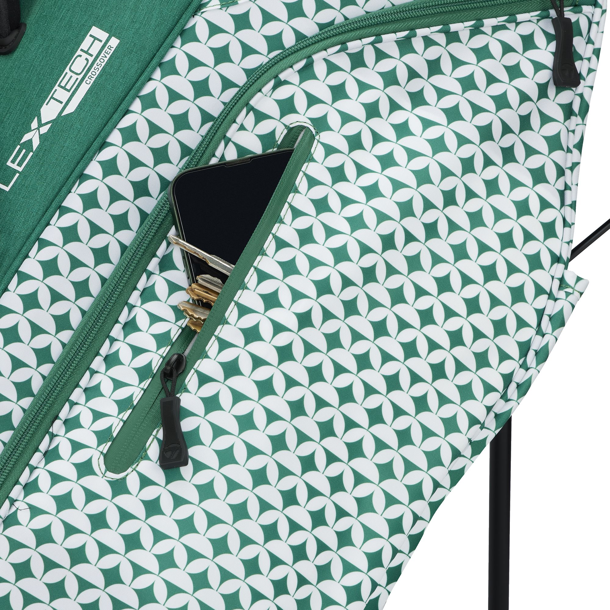 TaylorMade 2026 Flextech Crossover Stand Bag product image