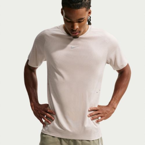 On Men's Court-T Swing Tennis T-Shirt | Dick's Sporting Goods