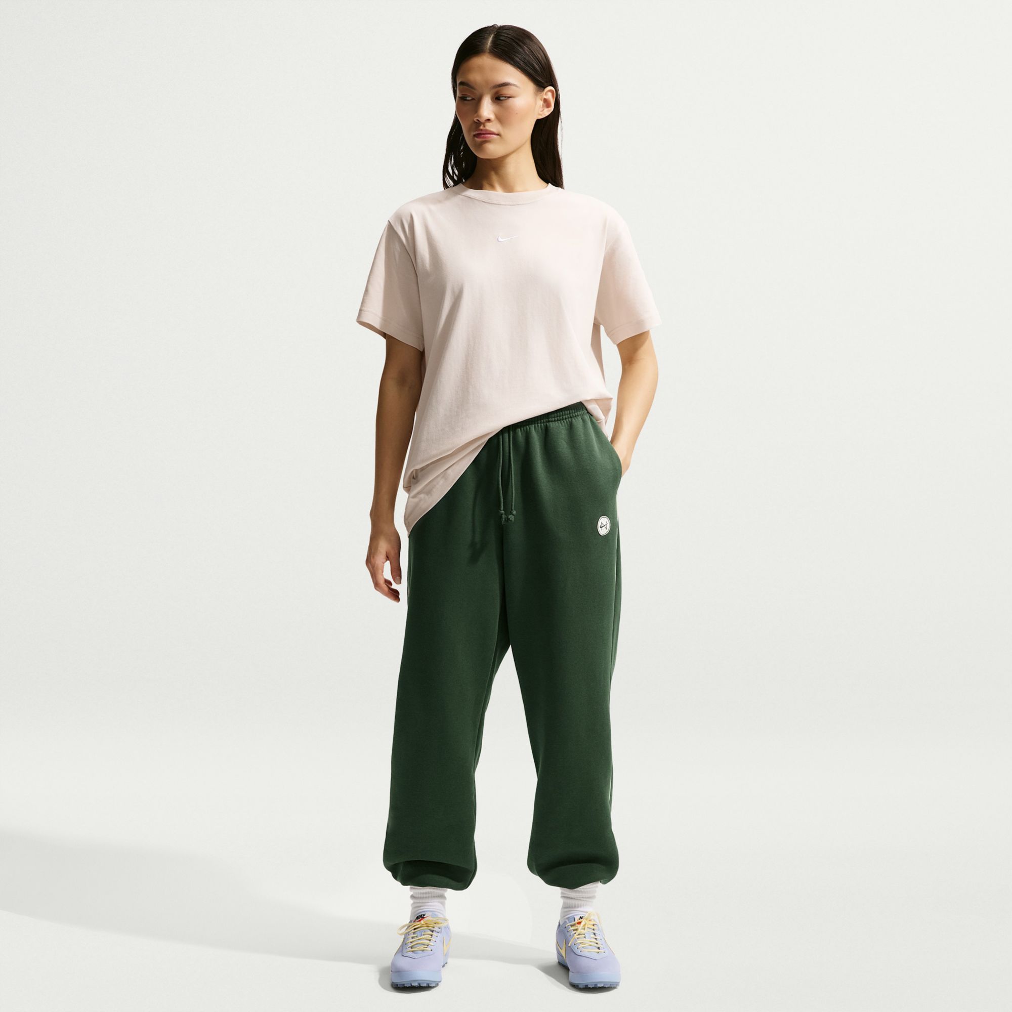 Nike Women's Sportswear Phoenix Fleece Oversized High-Waisted Graphic Pants product image