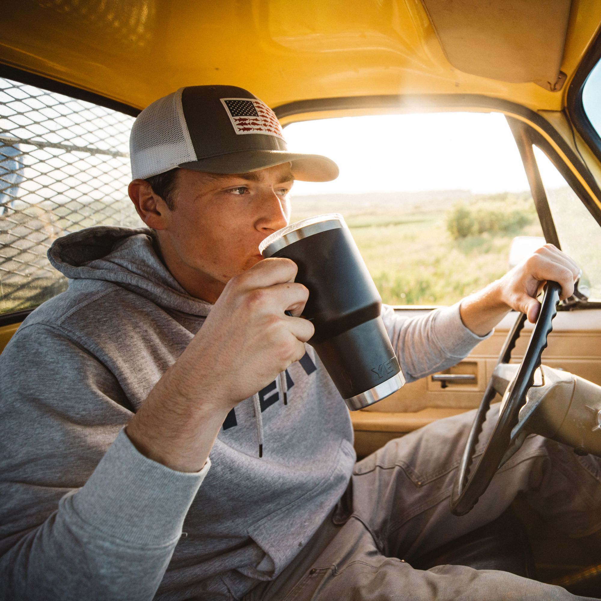 YETI 30 oz. Rambler Travel Mug with Stronghold Lid product image