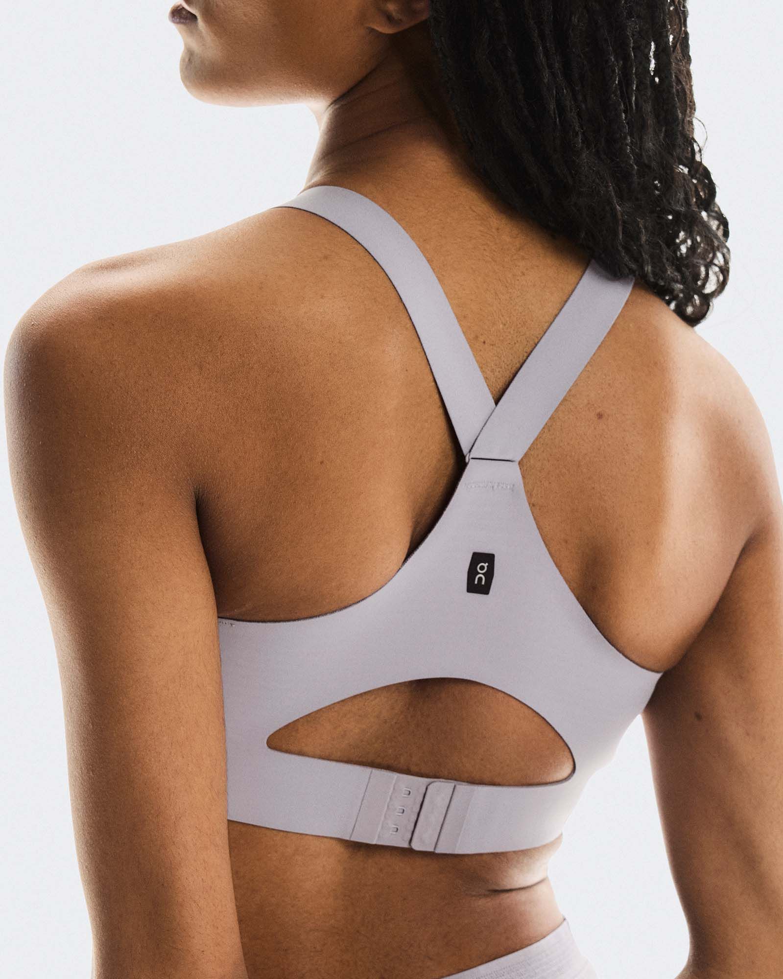 On Women's Endurance Zip Bra product image