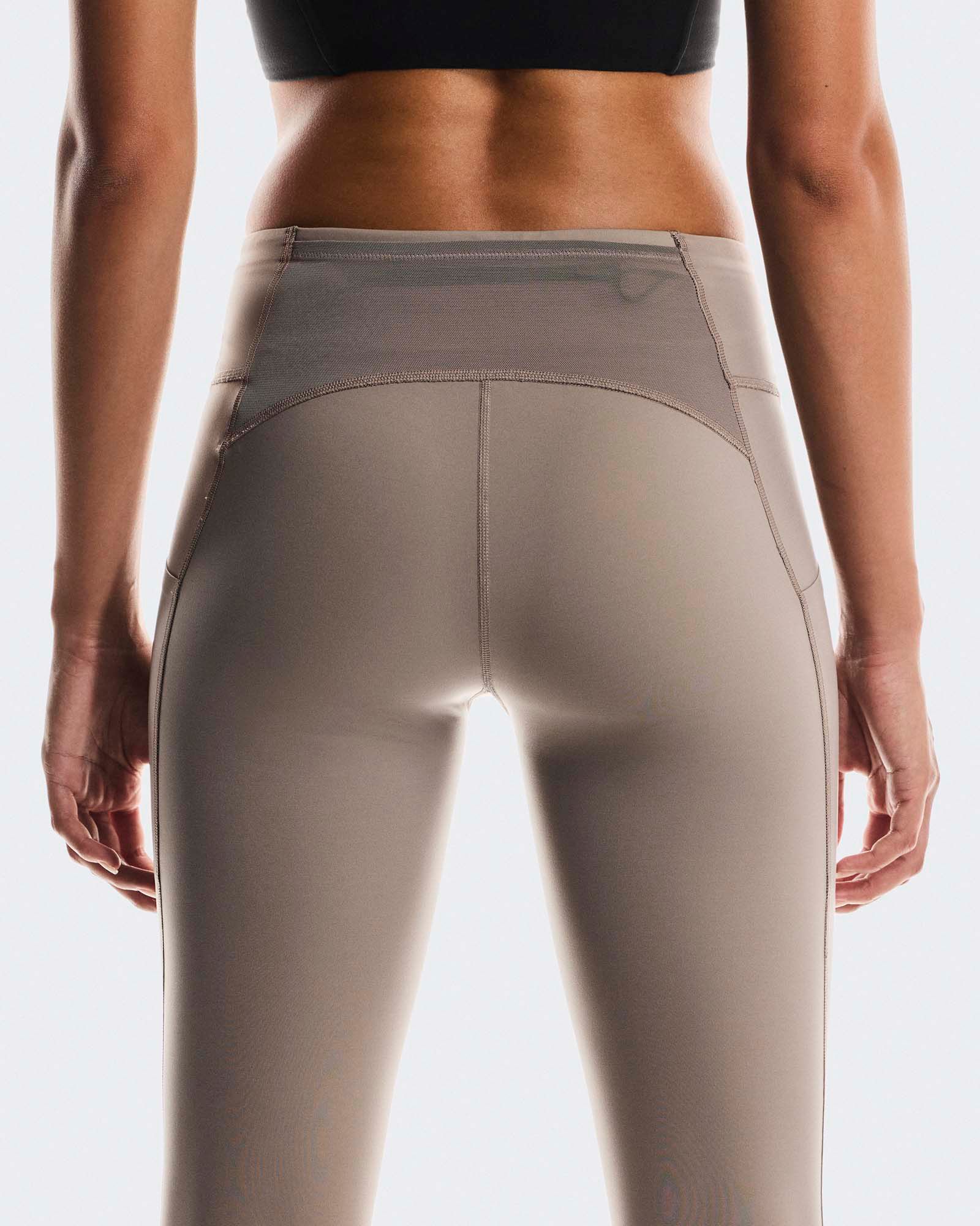 On Women's Performance Tights 7/8 product image