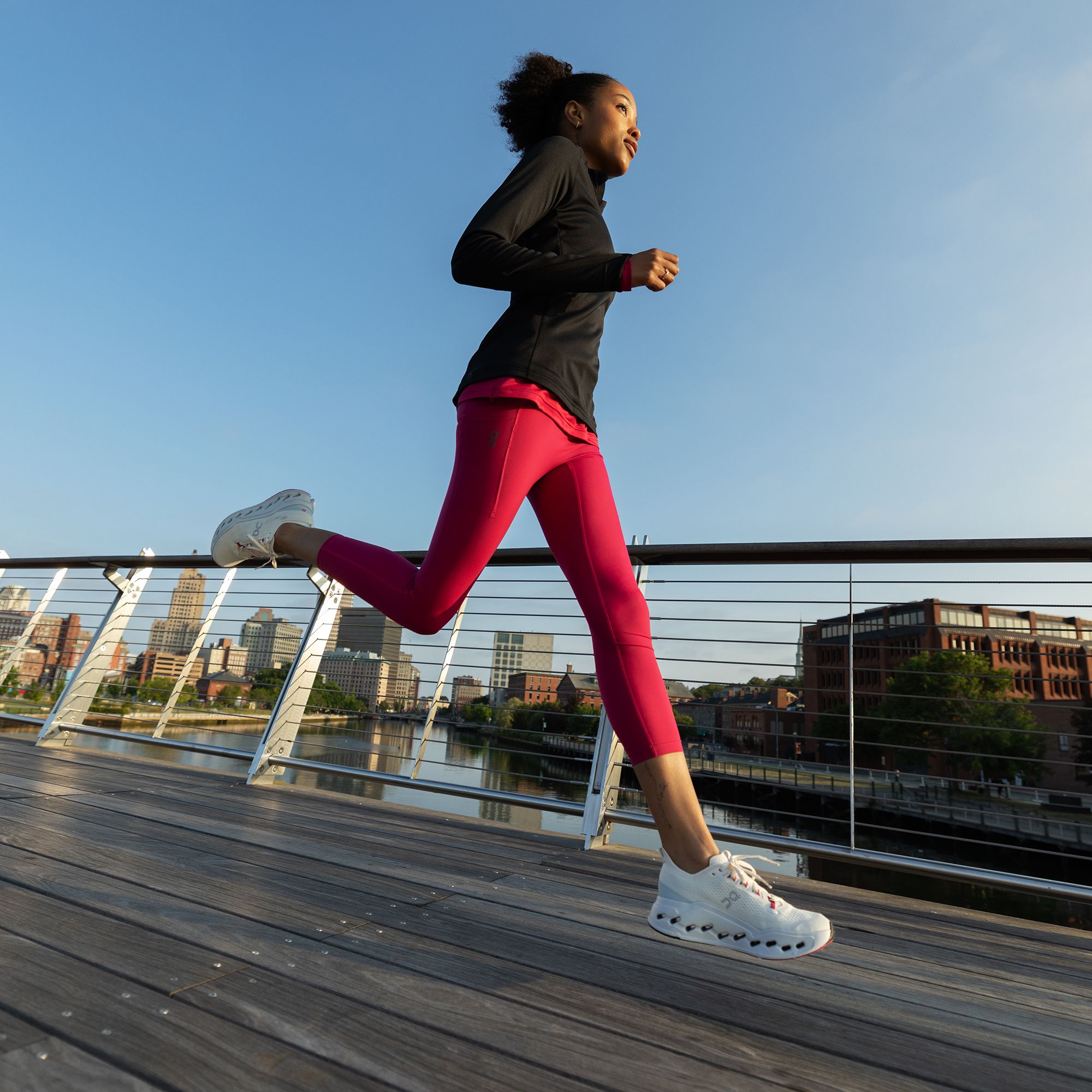 On Women's Performance Tights 7/8 product image