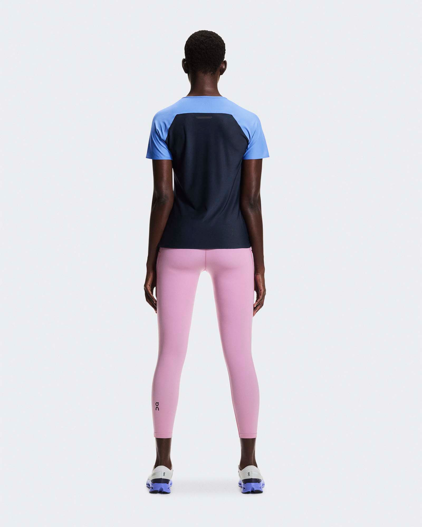 On Women's Performance Tights 7/8 product image