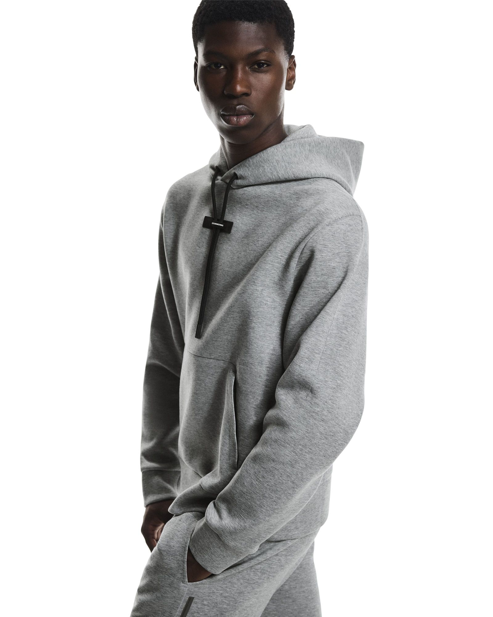 On Men's Focus Tech Hoodie product image