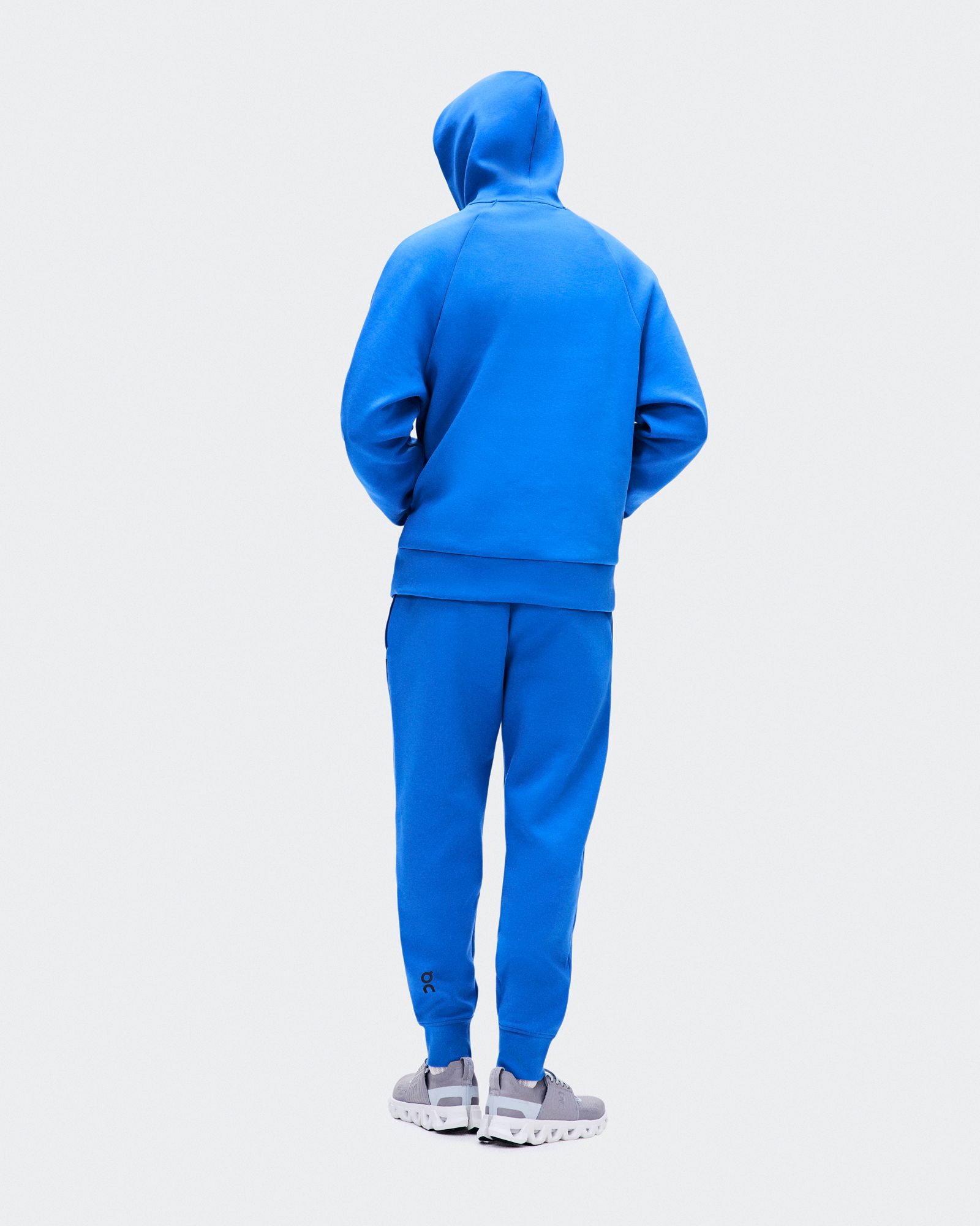 On Men's Focus Tech Hoodie product image