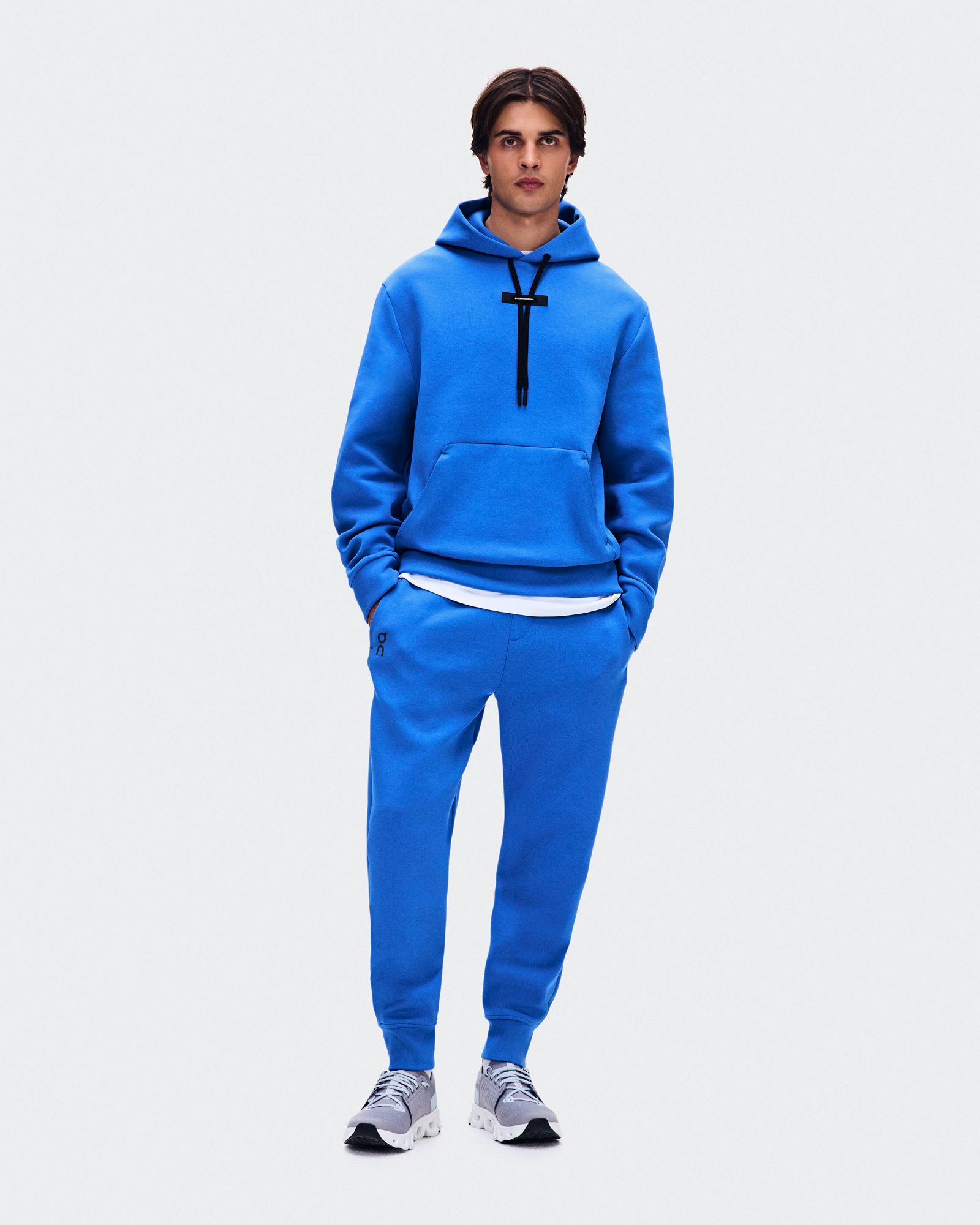 On Men's Focus Tech Hoodie product image
