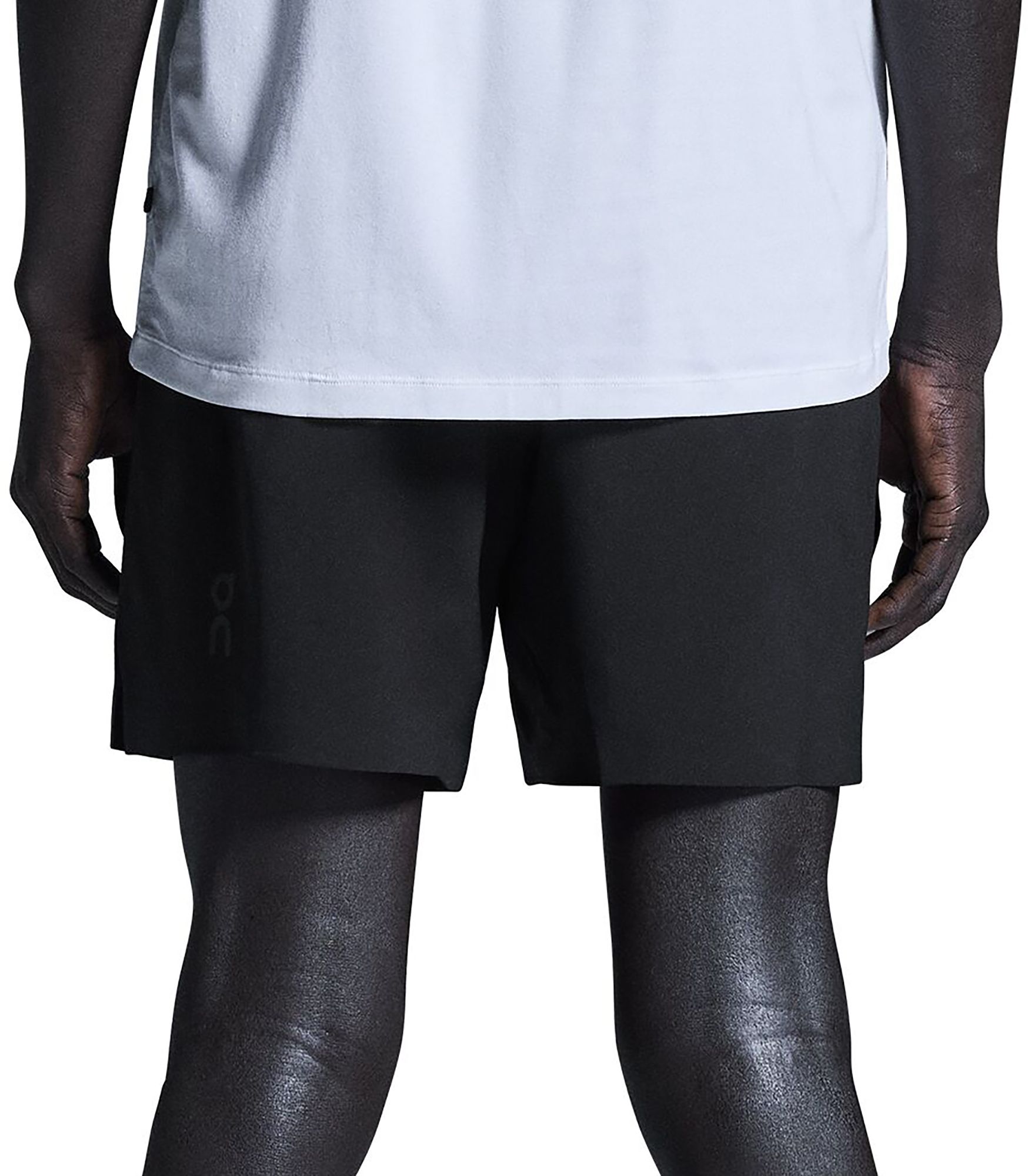 On Men's 25 Focus Shorts product image