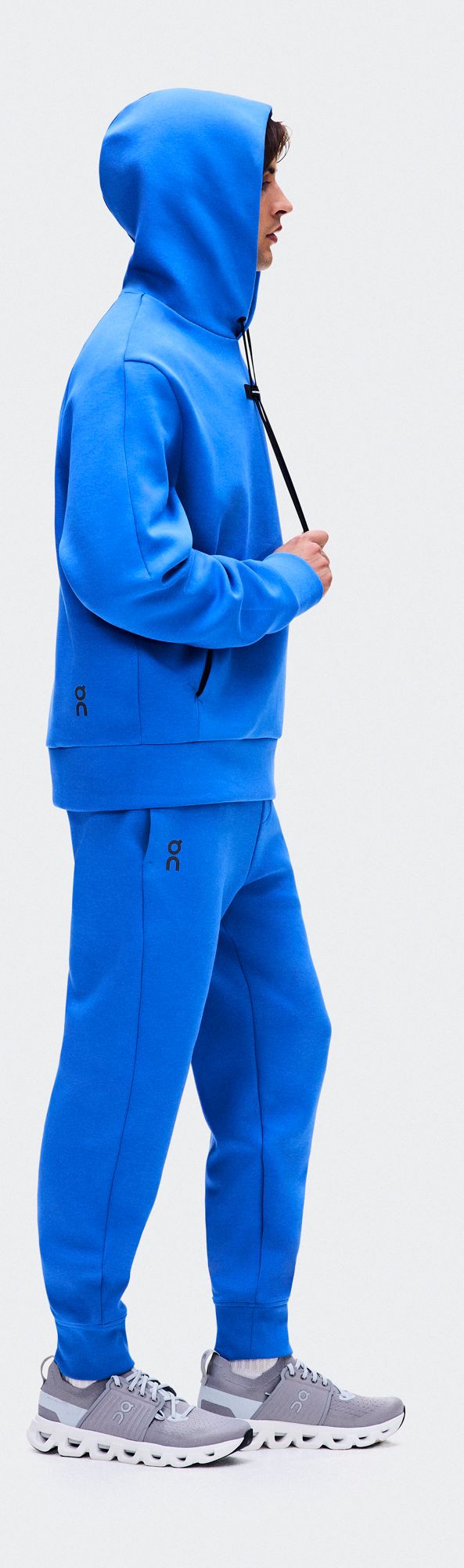 On Men's Focus Tech Sweatpants product image
