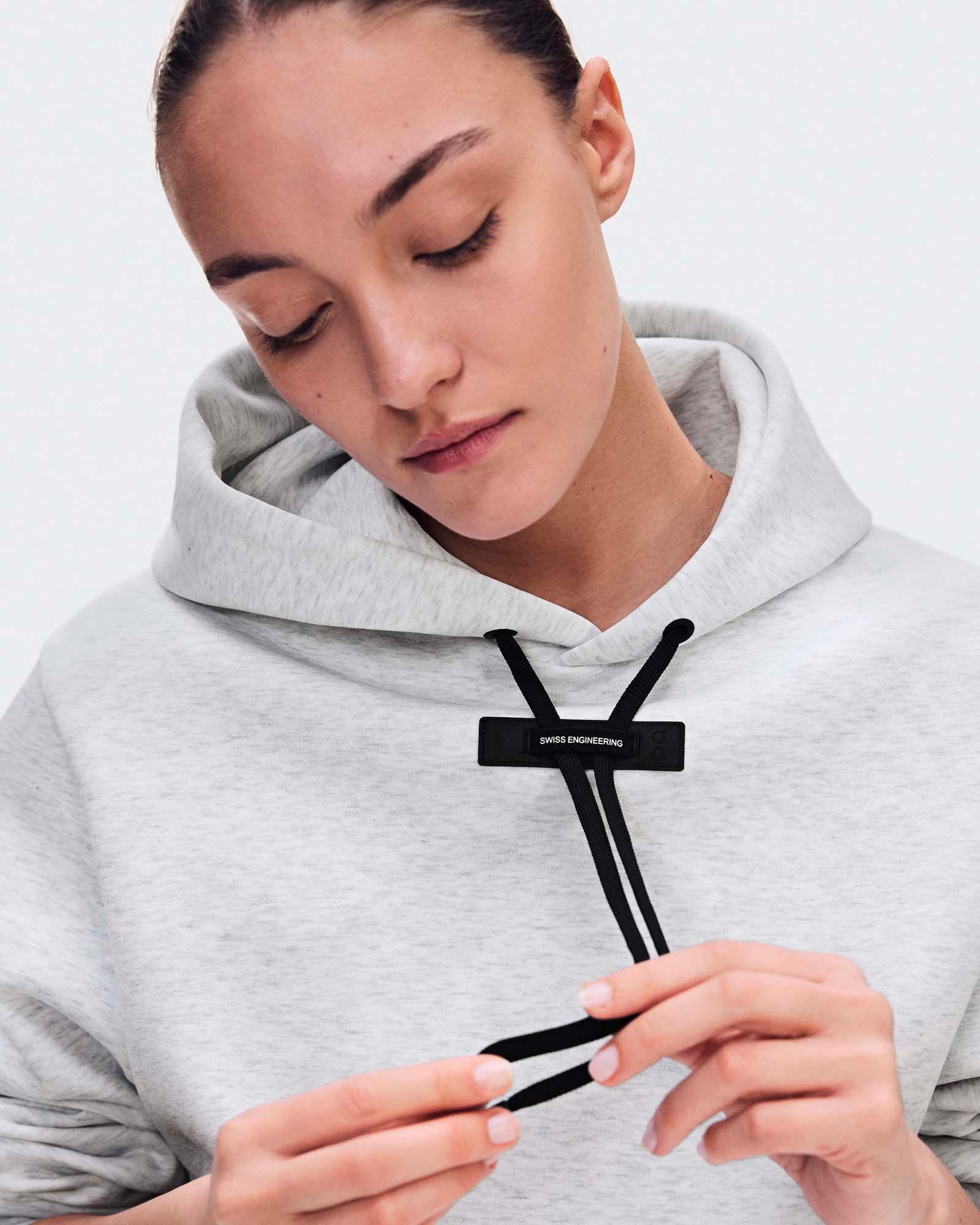 On Women's Focus Tech Hoodie product image