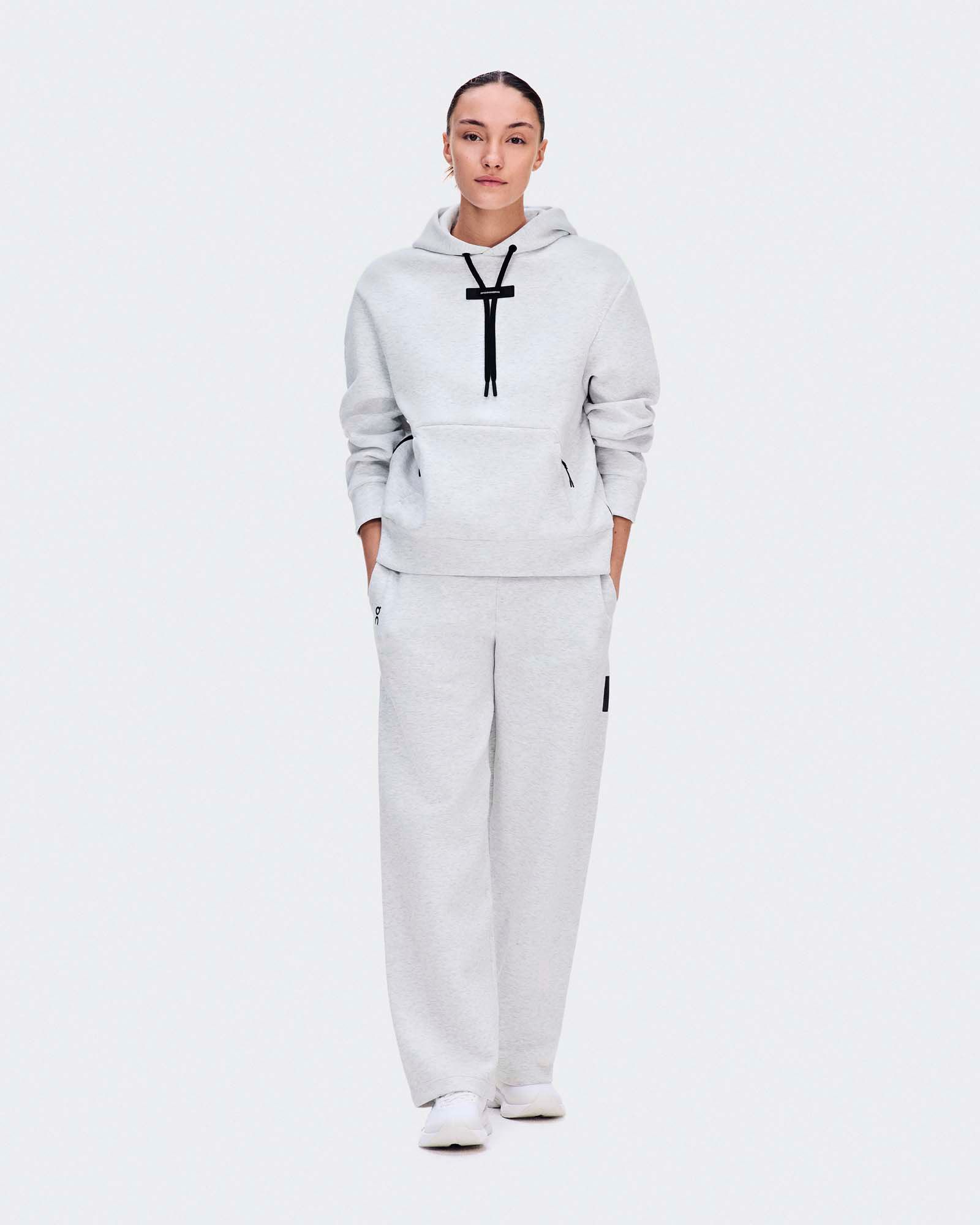 On Women's Focus Tech Hoodie product image