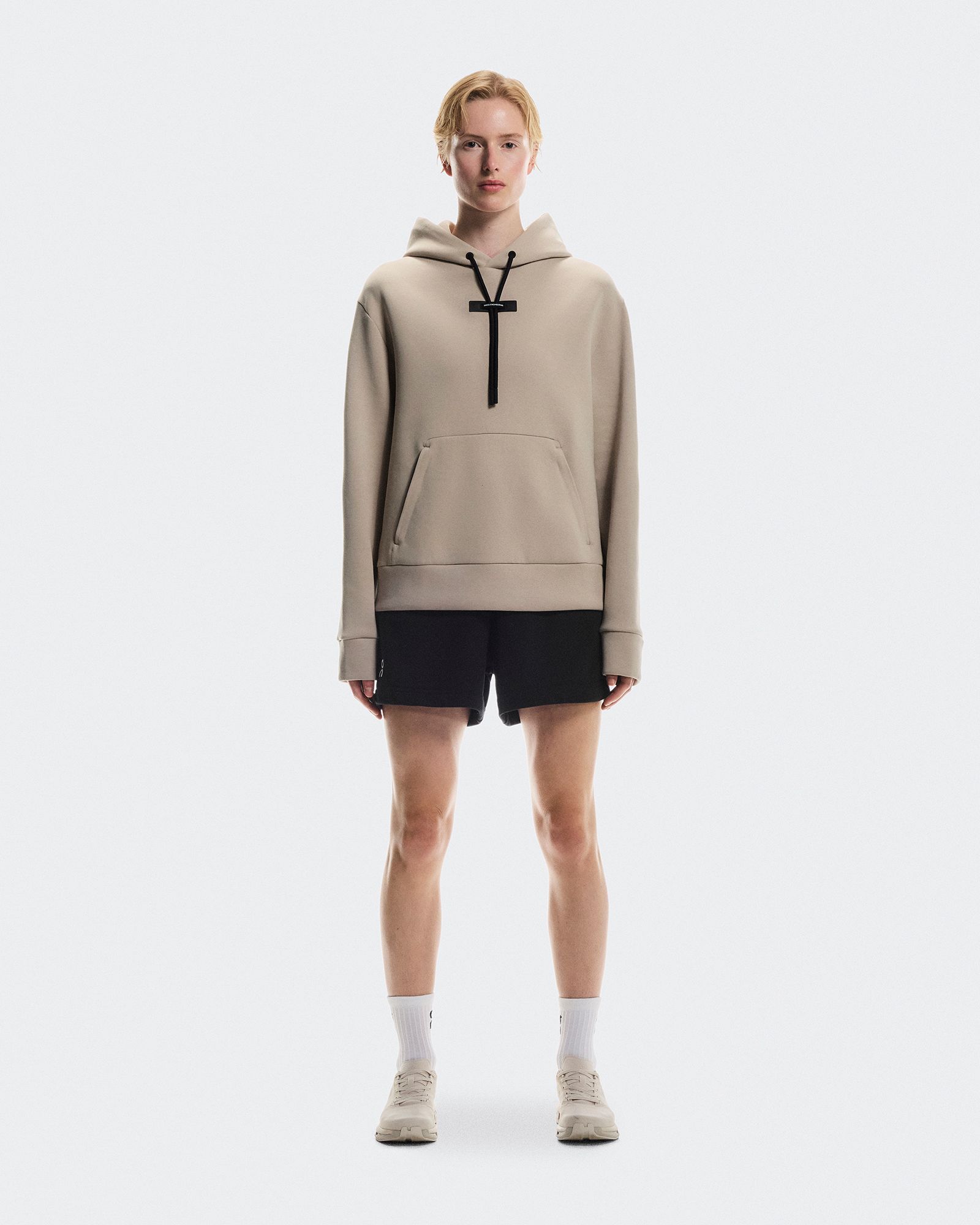 On Women's Focus Tech Hoodie product image