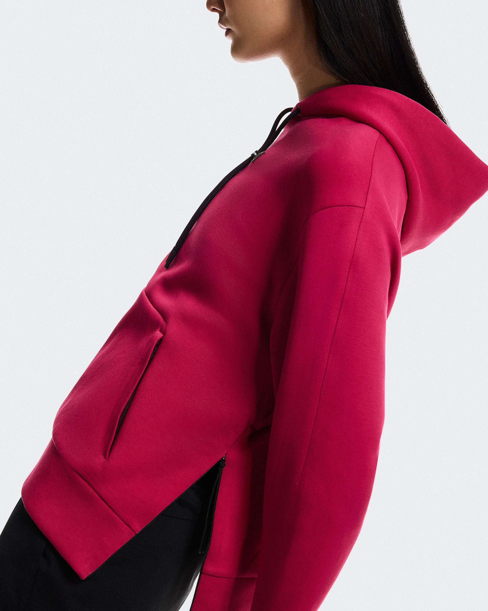 On Women's Focus Tech Hoodie product image