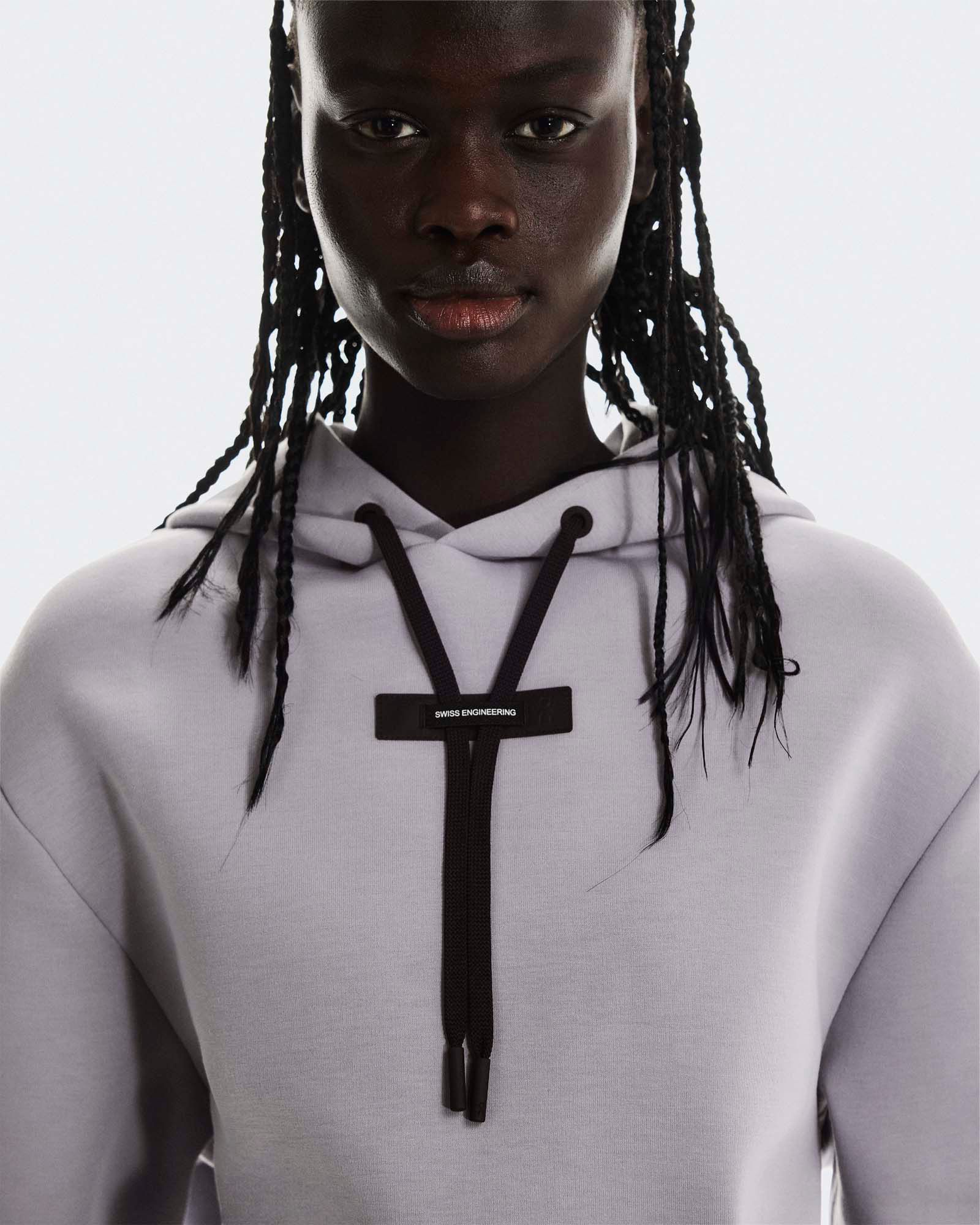 On Women's Focus Tech Hoodie product image